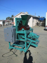 Industrial Separator fish grinder and deboner /deboning machine for pet food etc