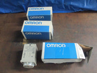 OMRON H3BA RELAY TIMER 100/110/120VAC 5A 250 VAC 50/60HZ_NEW OLD STOCK_NICE PKG